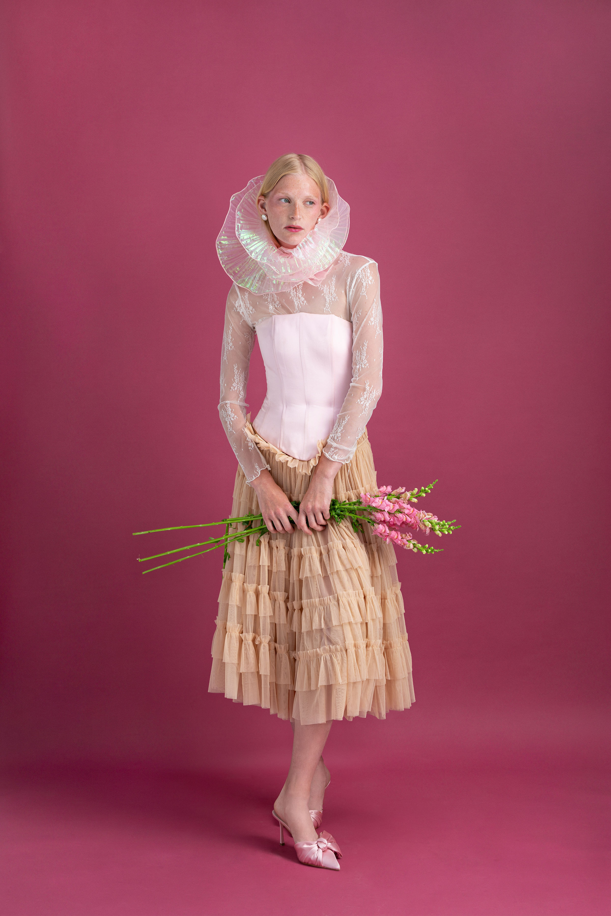 Une Étude En Fleurs image 1